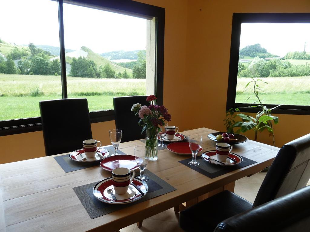 Bed and Breakfast Alcove Du Velay à Rochelimagne Extérieur photo