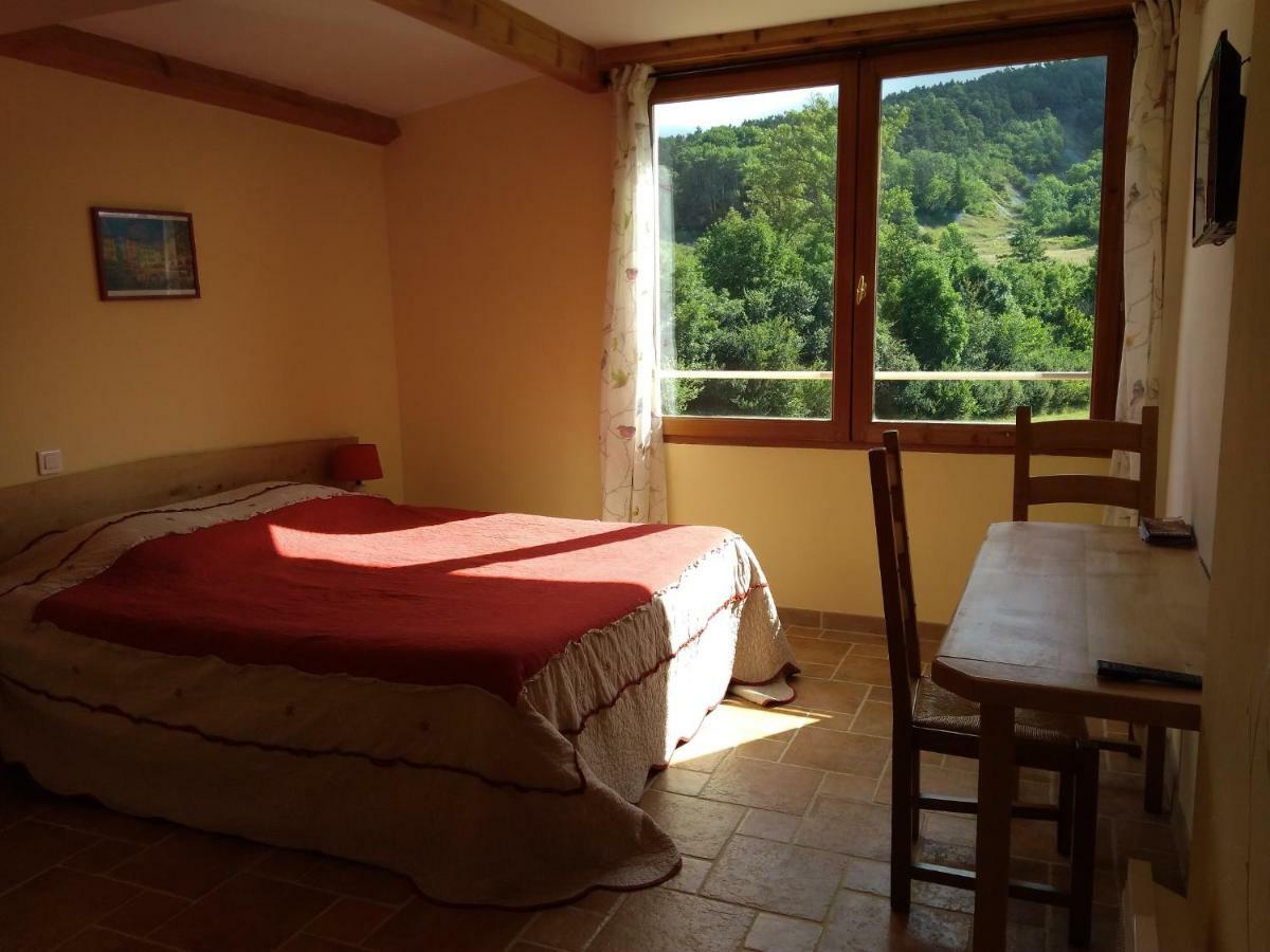 Bed and Breakfast Alcove Du Velay à Rochelimagne Extérieur photo